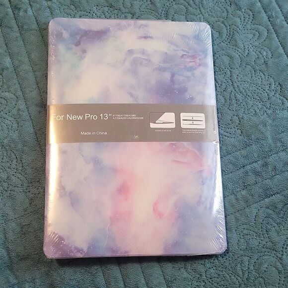 New Pro 13” Case for MacBook A1706 / A1708 / A1989 More in Description - Picture 2 of 9